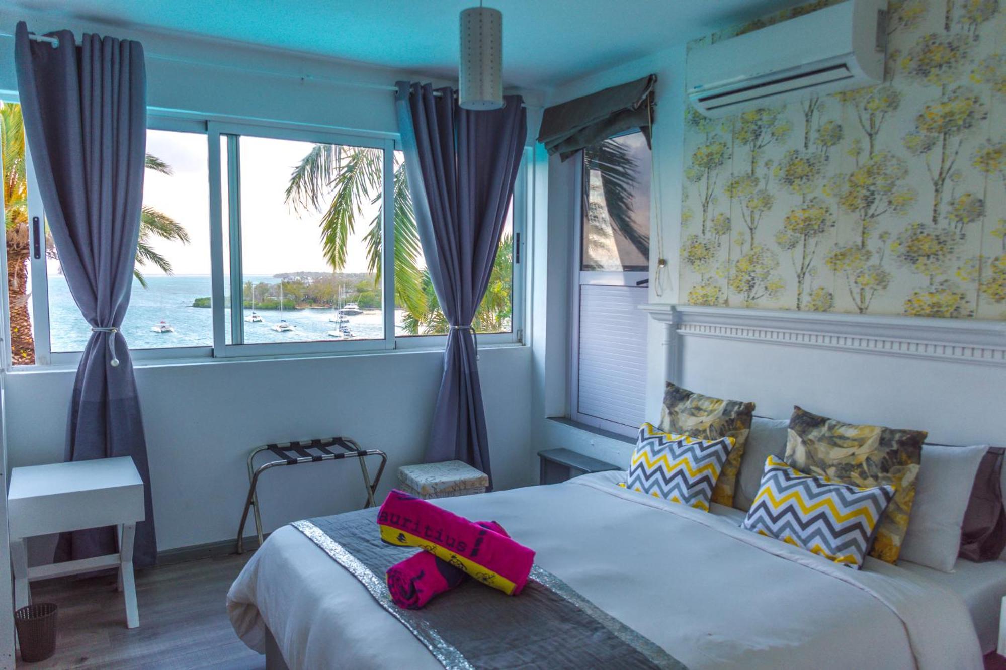 Boutique Villa On The Rocks With Stunning Sea Views, Infinity Pool & Private Sea Trou d'Eau Douce Esterno foto