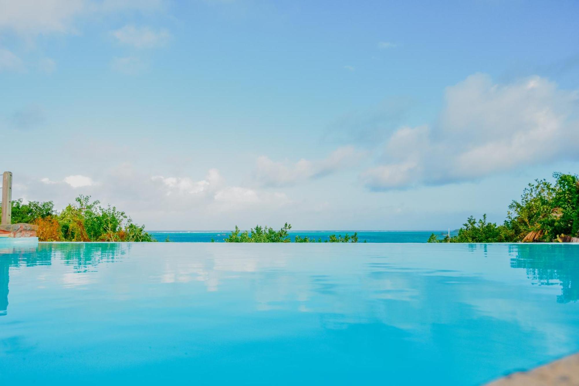Boutique Villa On The Rocks With Stunning Sea Views, Infinity Pool & Private Sea Trou d'Eau Douce Esterno foto