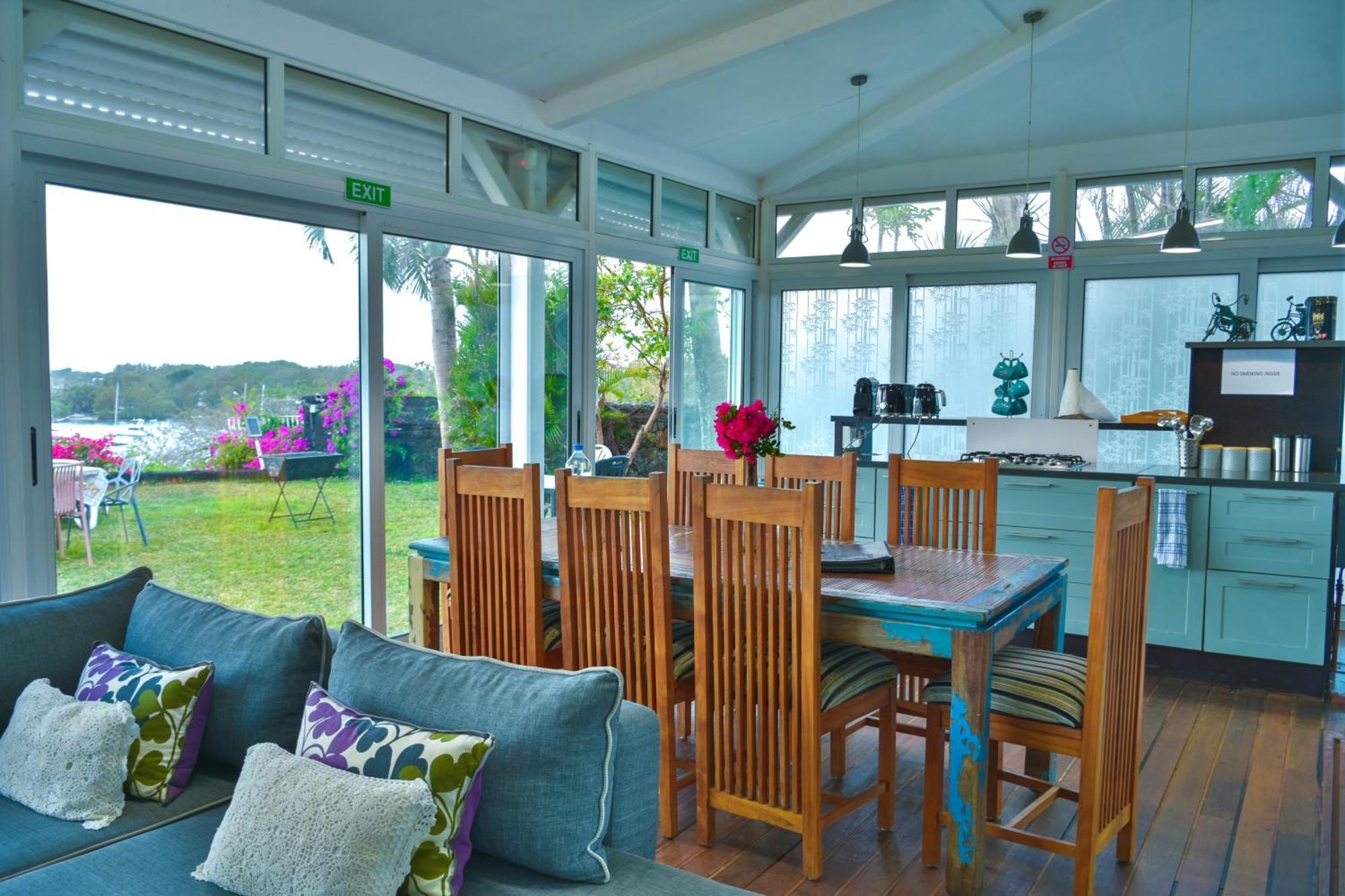 Boutique Villa On The Rocks With Stunning Sea Views, Infinity Pool & Private Sea Trou d'Eau Douce Esterno foto